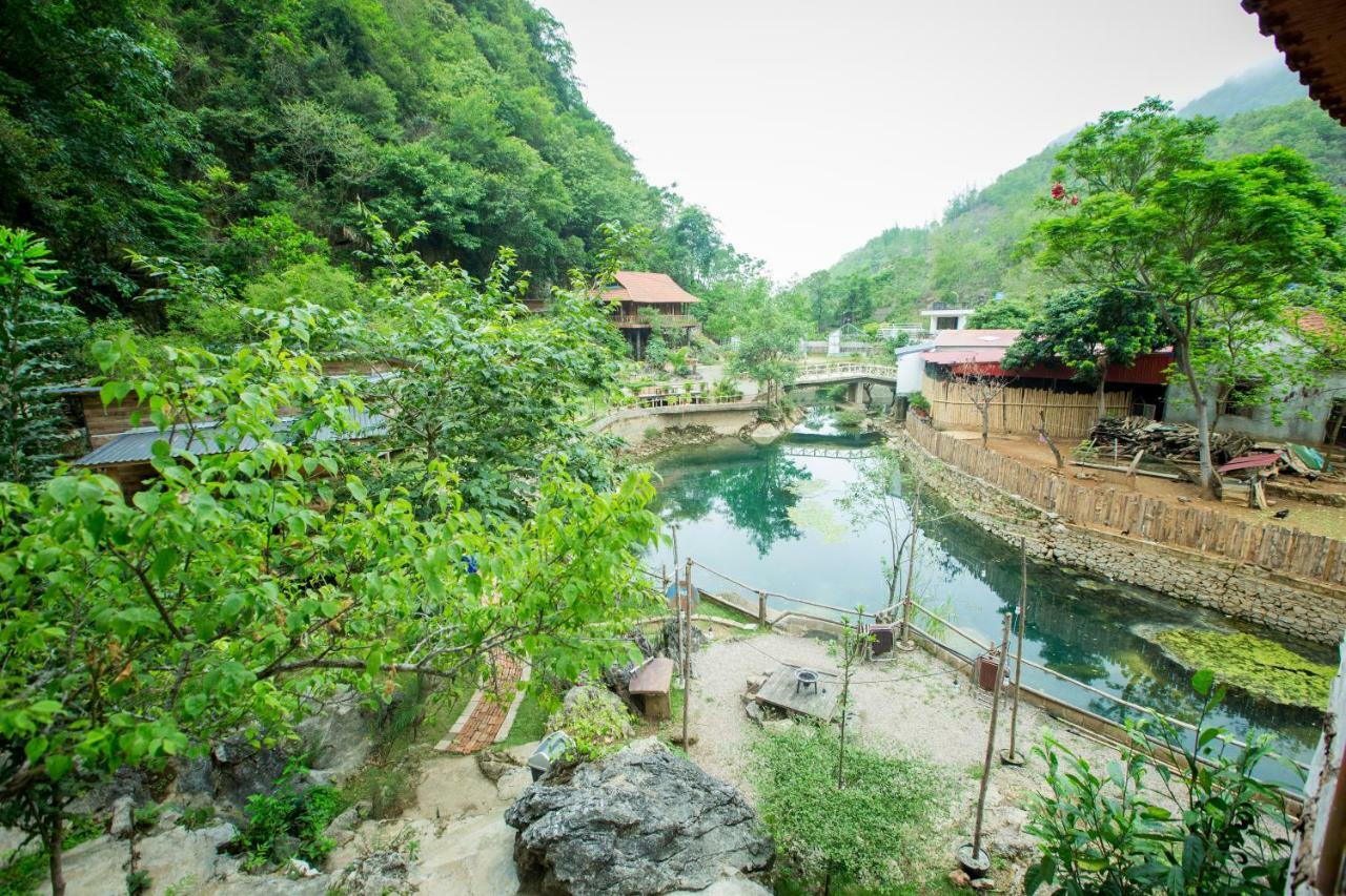 Hotel House By Lake Moc Chau Exterior foto